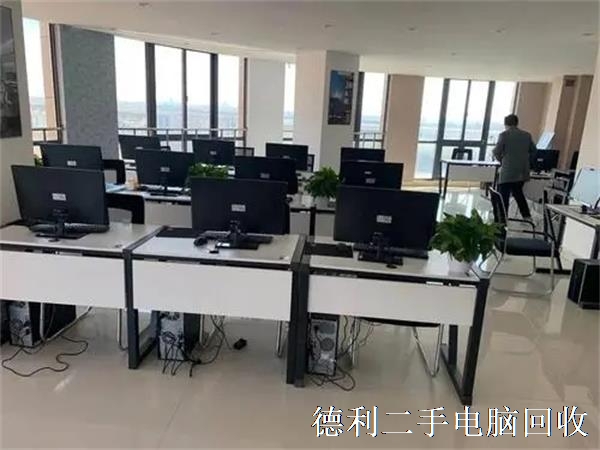 电脑族的养生宝典，电脑对身体的危害和对策