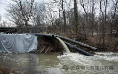 市长放下宿怨低头求助特