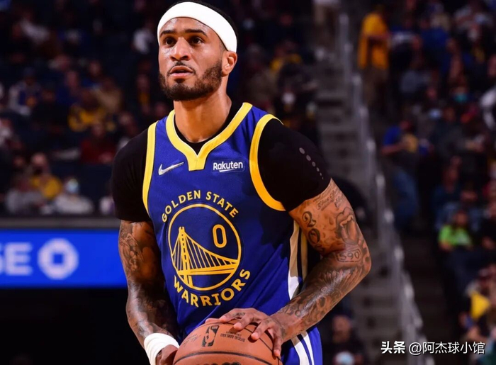 库里巅峰期被耽误 勇士管理层决策引争议