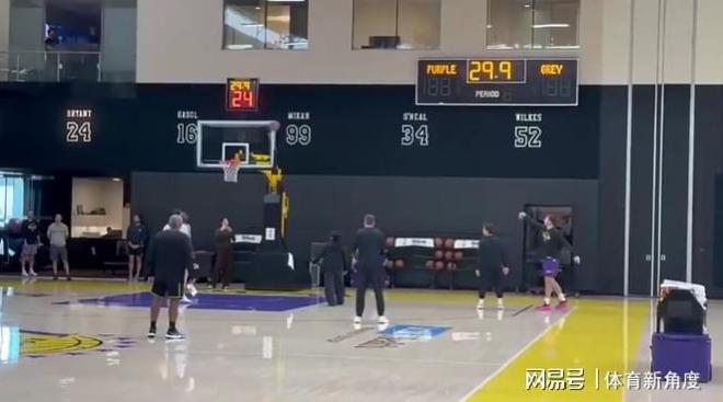 东契奇复出训练引期待 湖人系列赛前景扑朔迷离